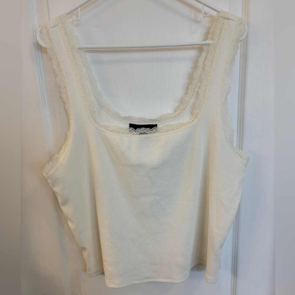 Forever 21 Cream Lace-Trimmed Camisole Size 3X